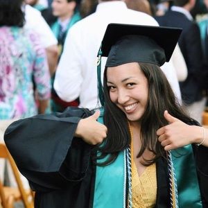 Meet your Posher, Olivia